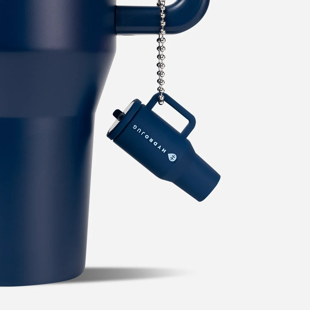 traveler-keychain-r2 Web-TravelerKeychainPhotos-Navy2.webp